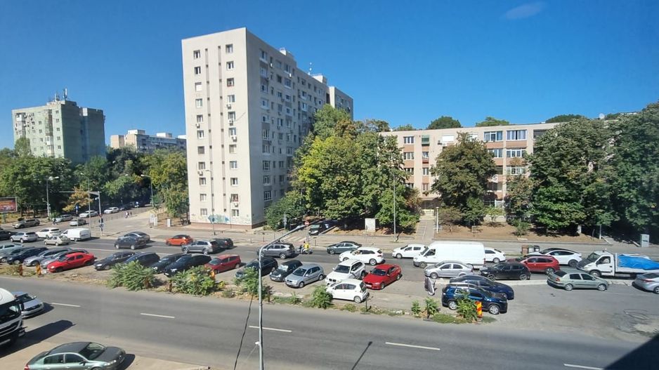 Spațiu Versatil 555 mp – Clinici, Birouri, Fitness - Poză 10