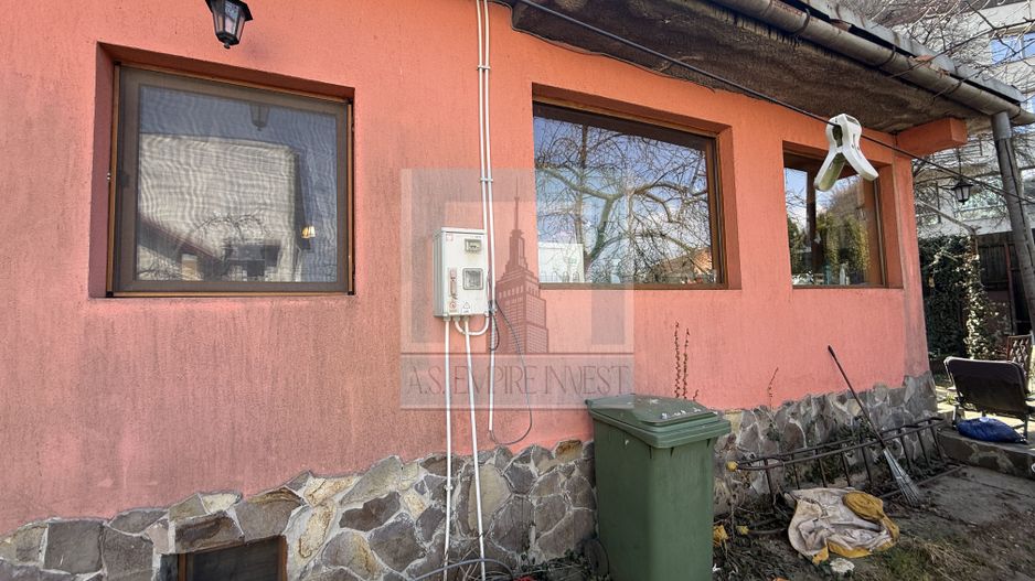 Apartament 3 camere,82 mp utili, la casa, singur in curte-zona Central - Poză 4