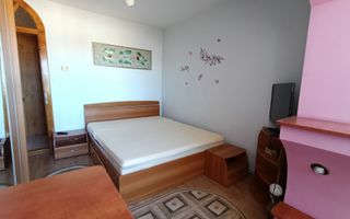 Apartament de vanzare cu 3 camere, decomandat -55 mp. balcon, pivnita - Poză 16