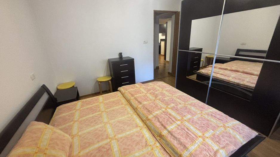 Apartament spatios in zona Sagului - Poză 10