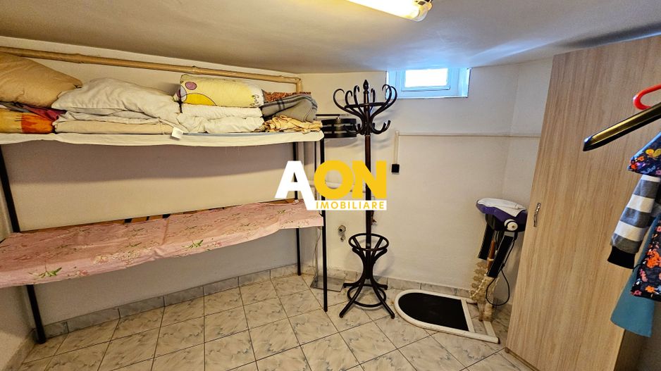 Casa 10 camere, 878 mp teren, toate utilitatile, Barabant - Poză 24