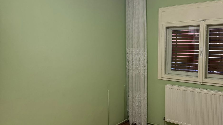 Girocului-Spitalul judetean | 3 Camere | Decomandat | Centrala proprie | Boxa - Poză 10
