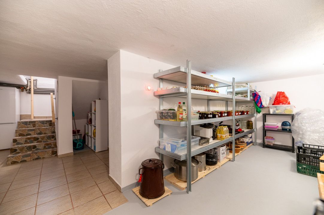 Casa + Pensiune deosebita - Orlat, Sibiu - Poză 45