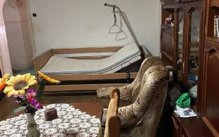 BRASADAS vinde ap 2 cam etaj 3/4 in Carpați 2. - Poză 5