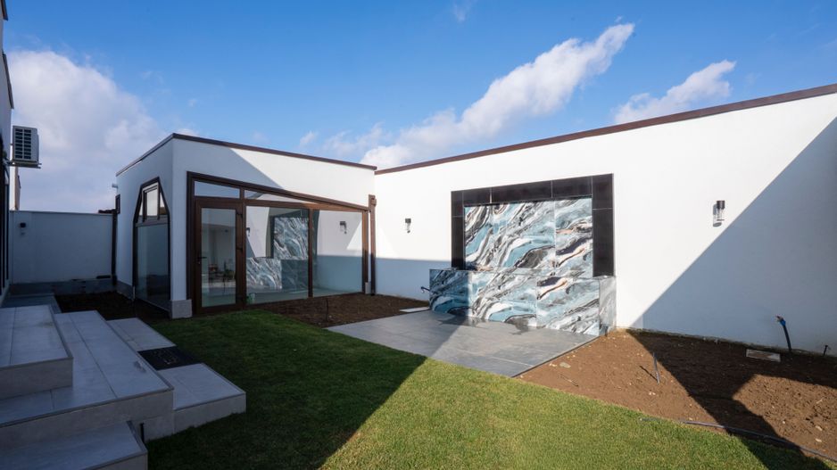 Casa lux Santandrei 3 dormitoare 2 bai 2 terase 2 bucatarii - Poză 6