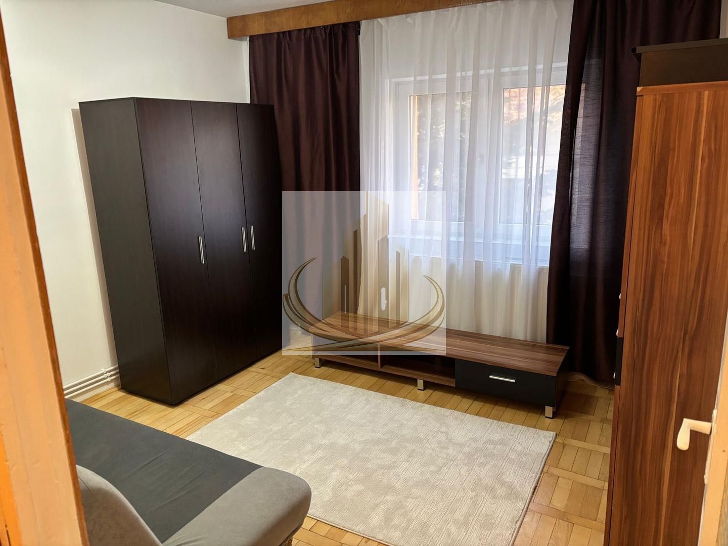 Apartament Decomandat cu 2 Camere | Complex | Ideal pentru studenti - Poză 3