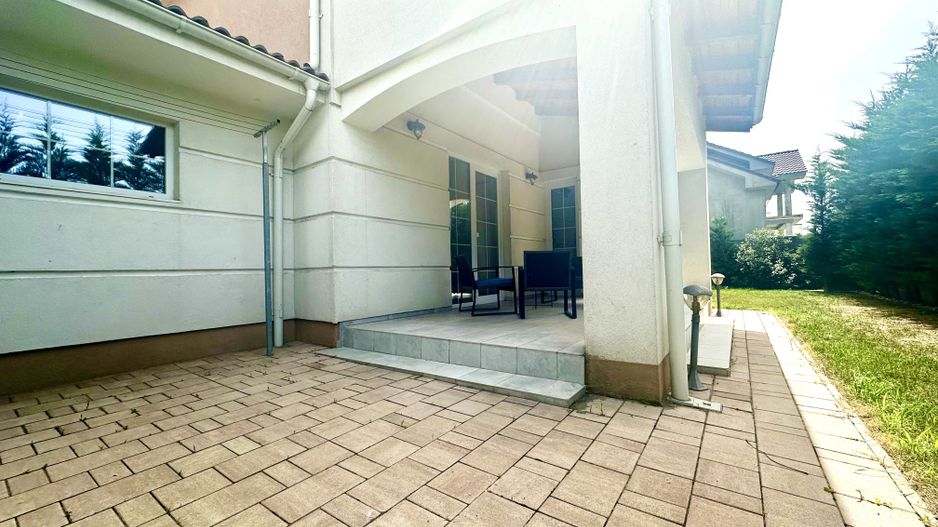 Casa cu 4 dormitoare de închiriat - Dumbravita - Poză 49