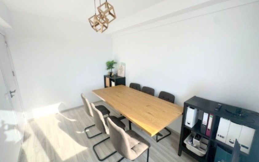 Studio Otopeni la parter, ideal business, include parcare - Poză 7