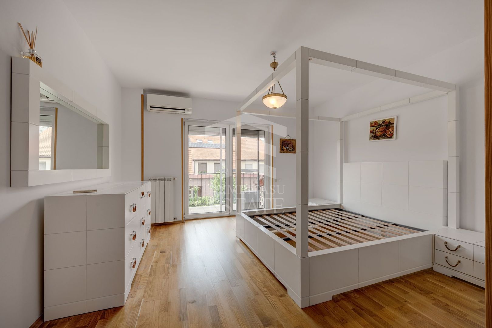 Apartament 3 camere Pipera Scoala Americana - Poză 1