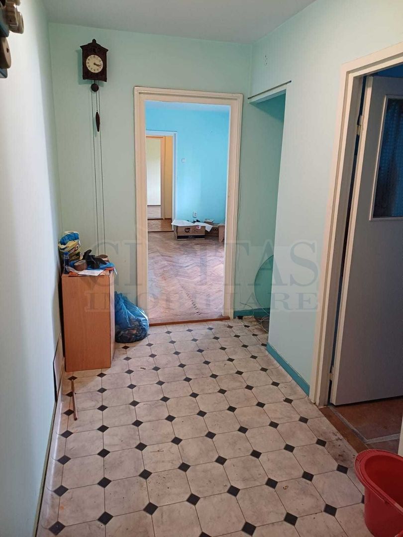 2 camere Brancusi, etaj intermediar, pret negociabil!!! - Poză 3
