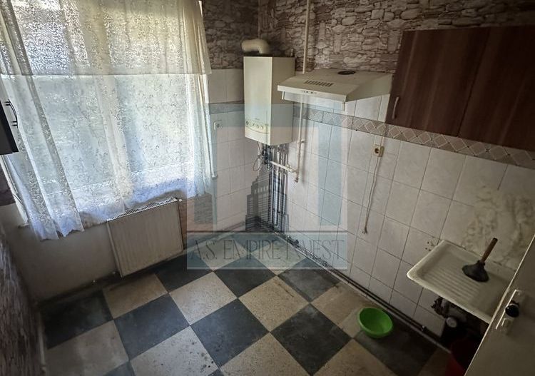Apartament 3 camere  Tractorul - Poză 3