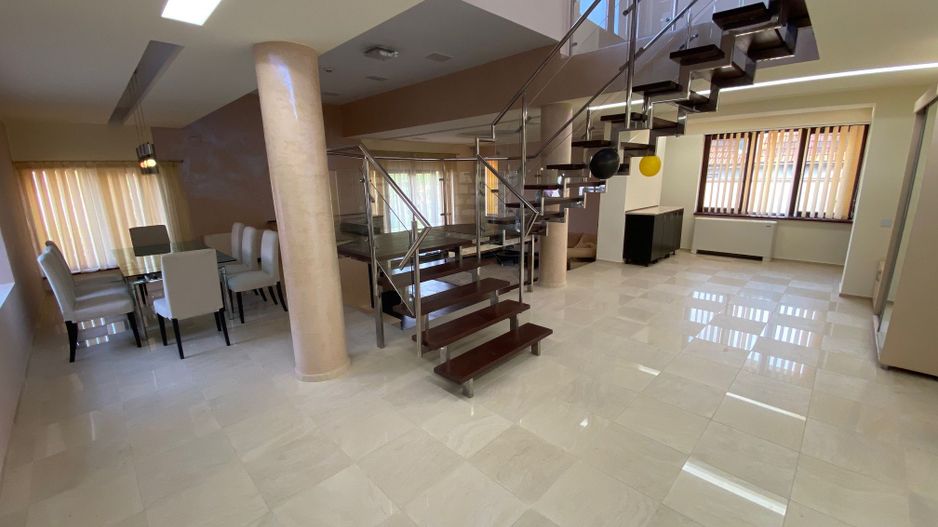 VILA CU 5 CAMERE zona Mircea Cel Batran - Poză 19