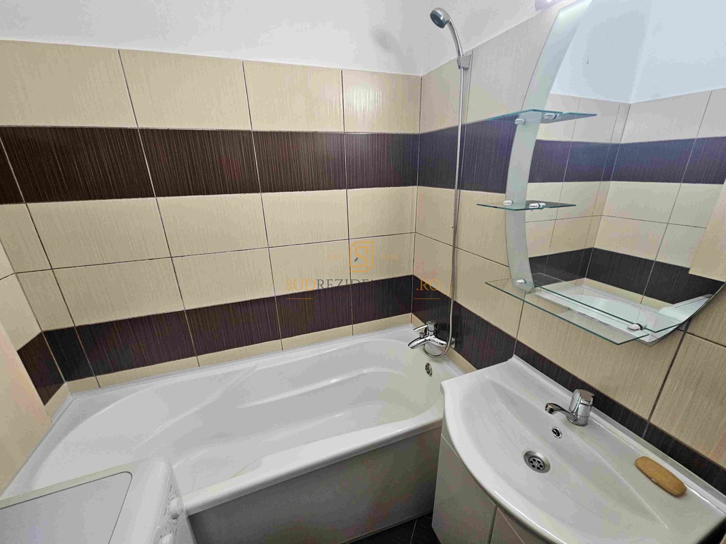 Garsonieră de închiriat – Șos. Giurgiului, vis-a-vis de Piața Progresu - Poză 16