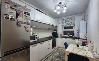 Apartament 2 camere decomandat-55mp, etaj 4/4 cu lift,loc de parcare - Poză 9