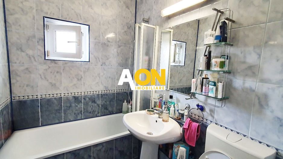 Apartament 3 camere, Cetate, zona Liceului Militar - Poză 4