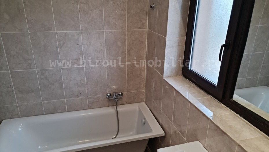 Vilă P+1 Tip Duplex – LA CHEIE – Vedere la Lacul Siutghiol - Poză 9