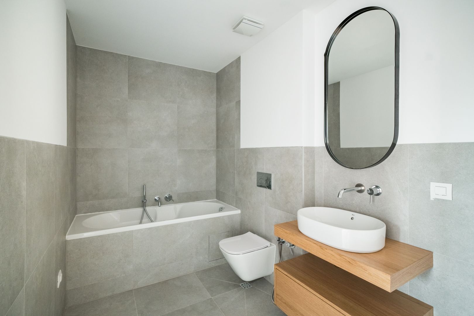 Apartament de 3 camere in Amber Forest - Poză 5