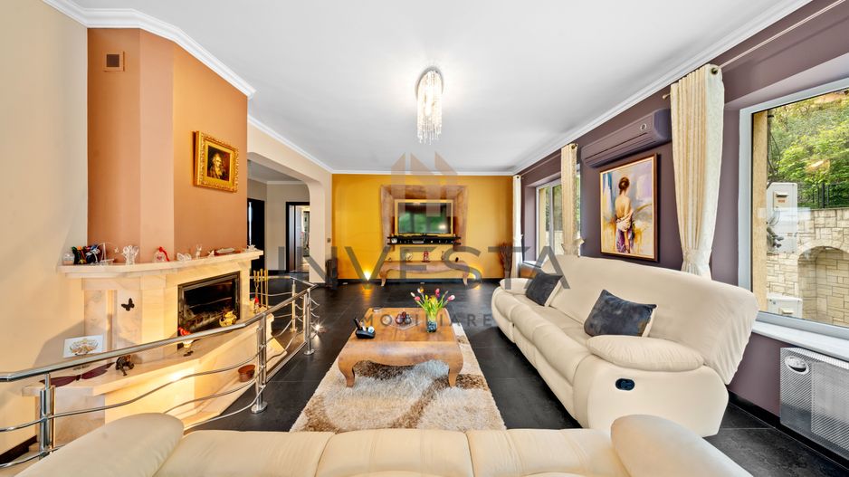 Vila cu teren de 1081 mp in cartierul Andrei Muresanu! - Poză 11