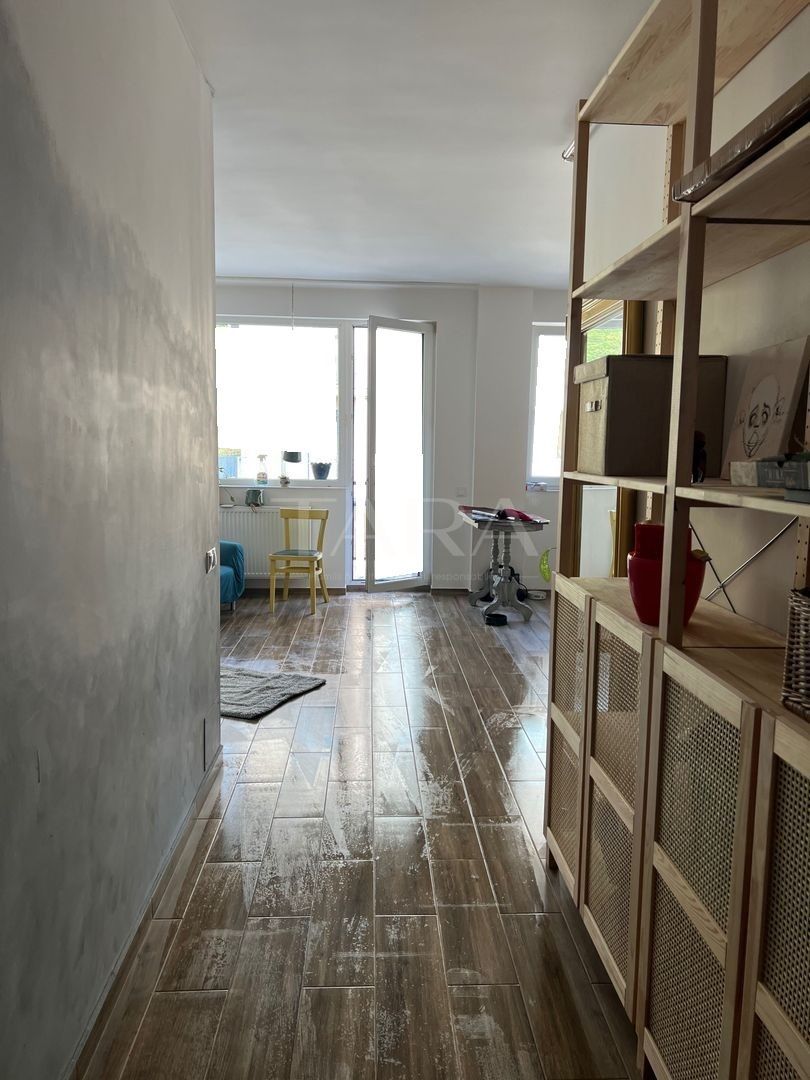Apartament  Grigorescu. Imobil nou, finisat, 2 dormitoare și living open space. - Poză 4