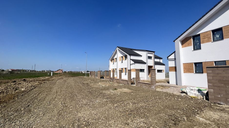 TEREN PENTRU DUPLEX - Poză 2