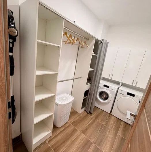 Apartament de vanzare cu 3 camere, 2 bai, balcon, garaj - Poză 4