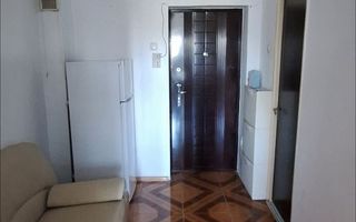 DECOMANDATA-OPORTUNITATE – GARSONIERĂ 40 MP, METROU LA 5 MINUTE - Poză 4