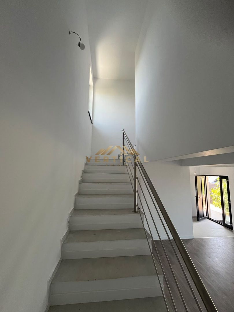Casă Individuală  P+1 cu 4 Camere și Curte Generoasă Berceni/Ilfov - Poză 6