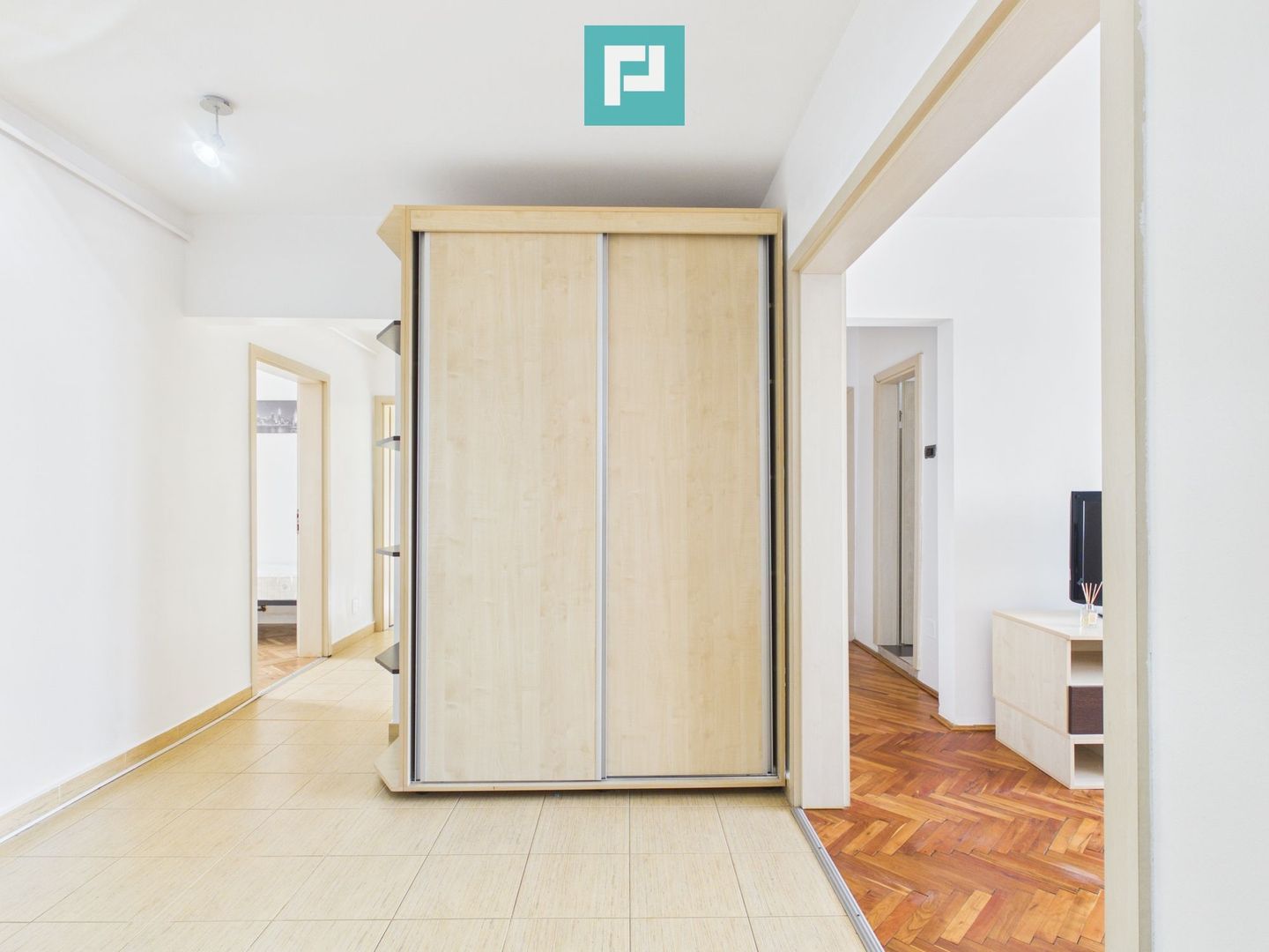 Apartament cu 3 camere și 2 băi zona Aurel Vlaicu - Poză 17