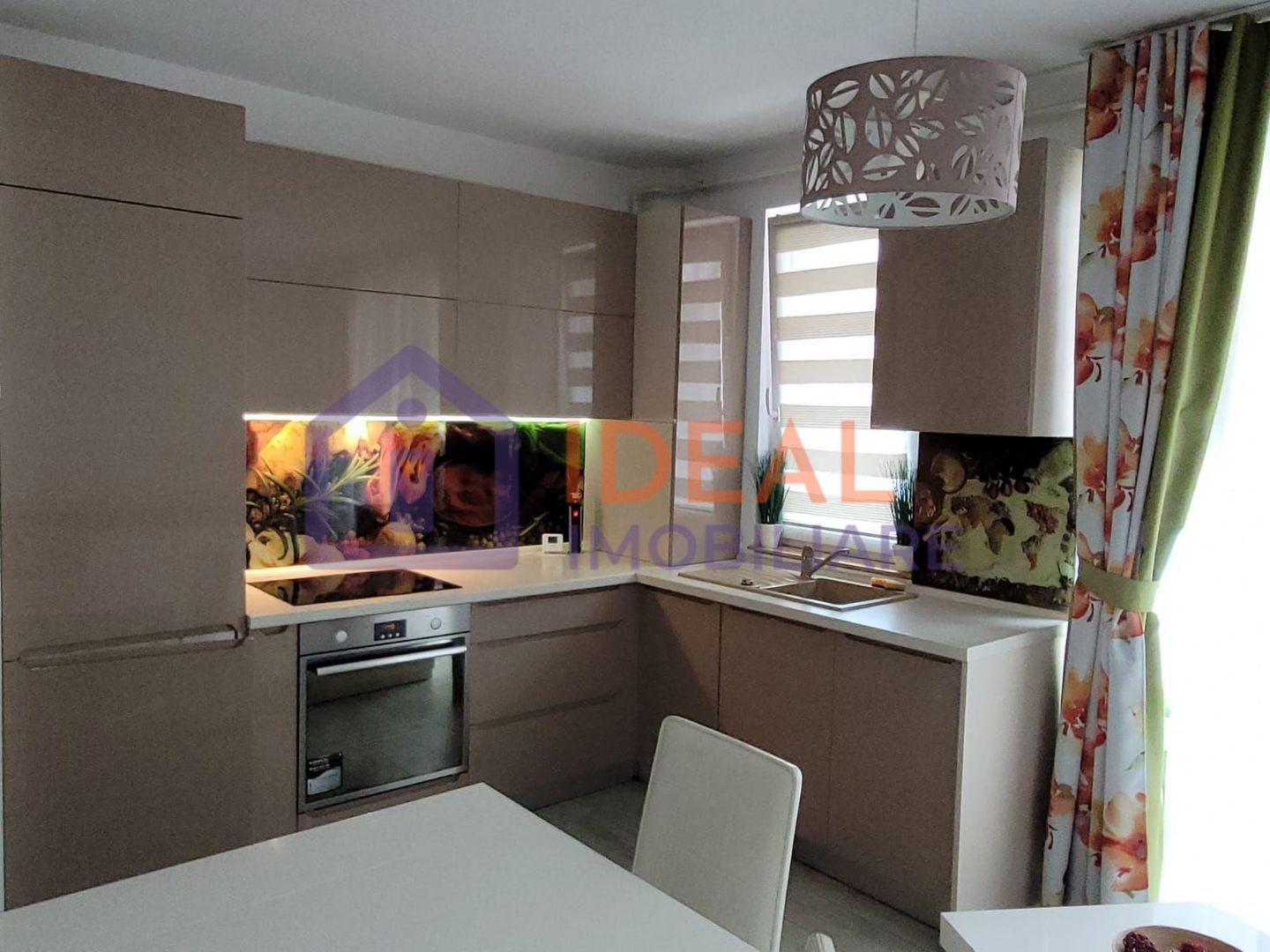 Apartament cu 2 camere de vanzare in Calea Cisnadiei - Poză 2