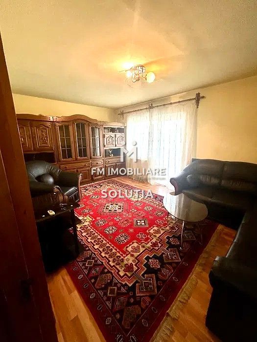Apartament 3 camere, decomandat + Garaj, Str Moldovei! - Poză 1