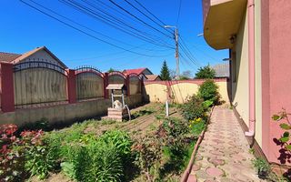 Năvodari | Casă spațioasă cu teren mare - Poză 34