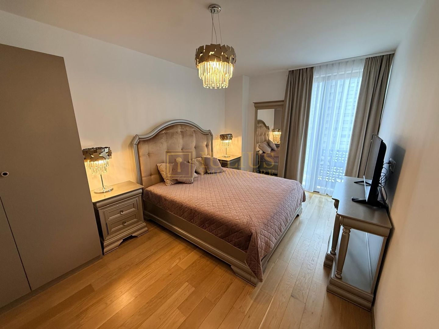 Apartament de lux, 3 camere, Monarch Tower-Take Ionescu, loc de parcare subteran - Poză 9