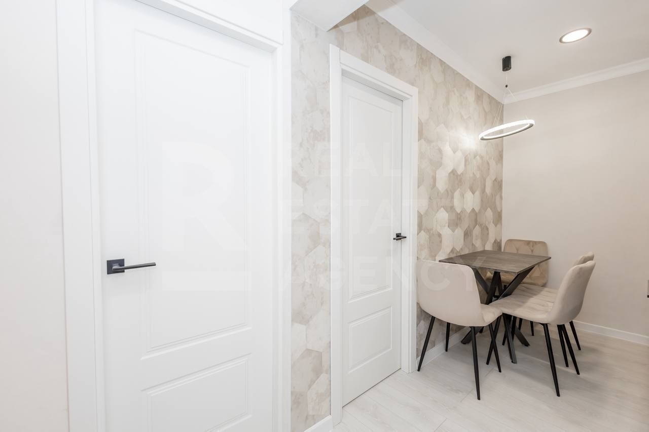 Vânzare, apartament,2 camere, str. Piata Unirii Principatelor,Buiucani - Poză 4