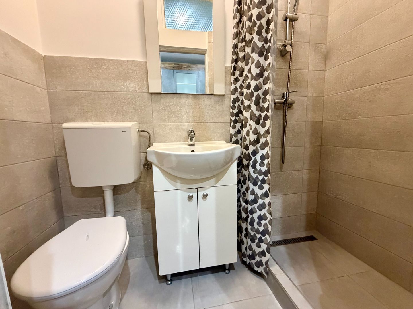 Garsoniera | zona Noua | etaj intermediar - Poză 5