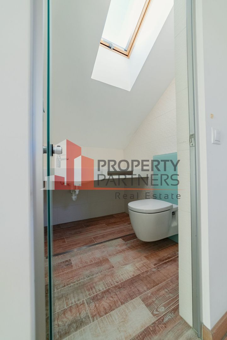 Apartament Duplex Elegant cu Terasă Panoramică – Dealul Cetății, Brașov - Poză 17