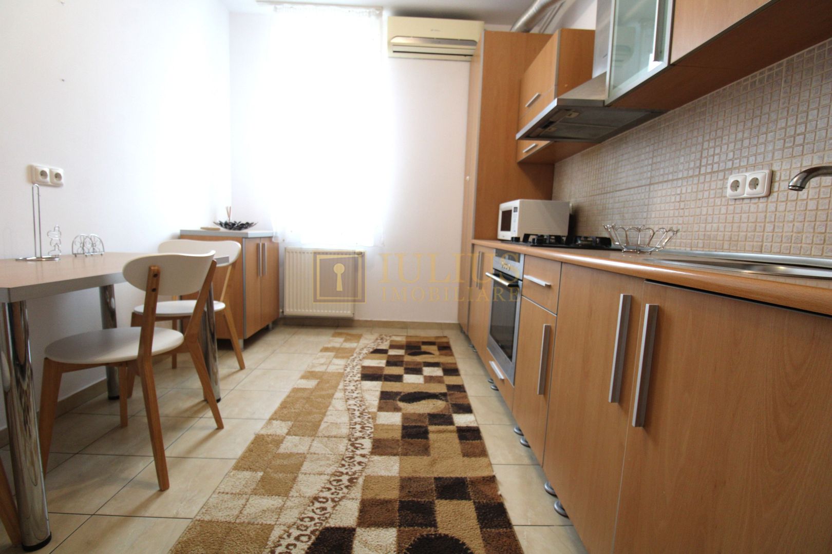 Apartament in Zona Girocului - Spitalul Judetean - Poză 10
