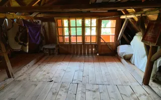 Casa/Vilă  aproape de pădure Vâlcele + 1235 m² teren 160.000 EURO - Poză 14