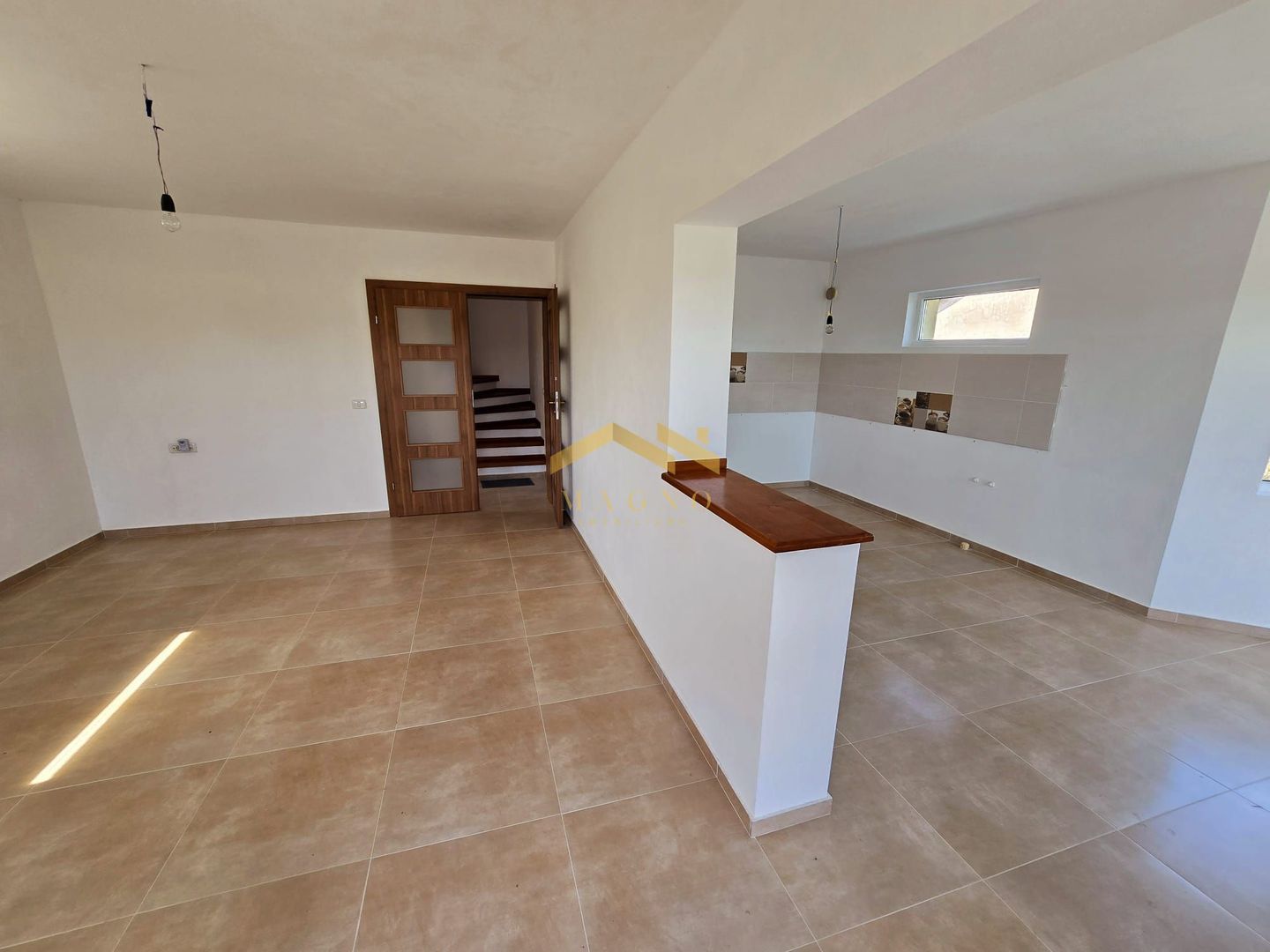 VILA P+M NOUA DE VANZARE IN LIPOVA BAI - Poză 4