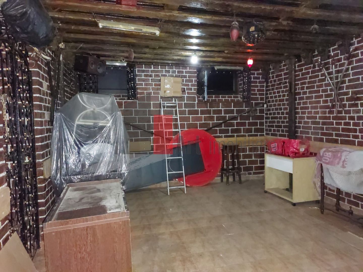 Spatiul "PODRUM" , demisol/subsol  in vila, intrare separata, 90 mp - Poză 1