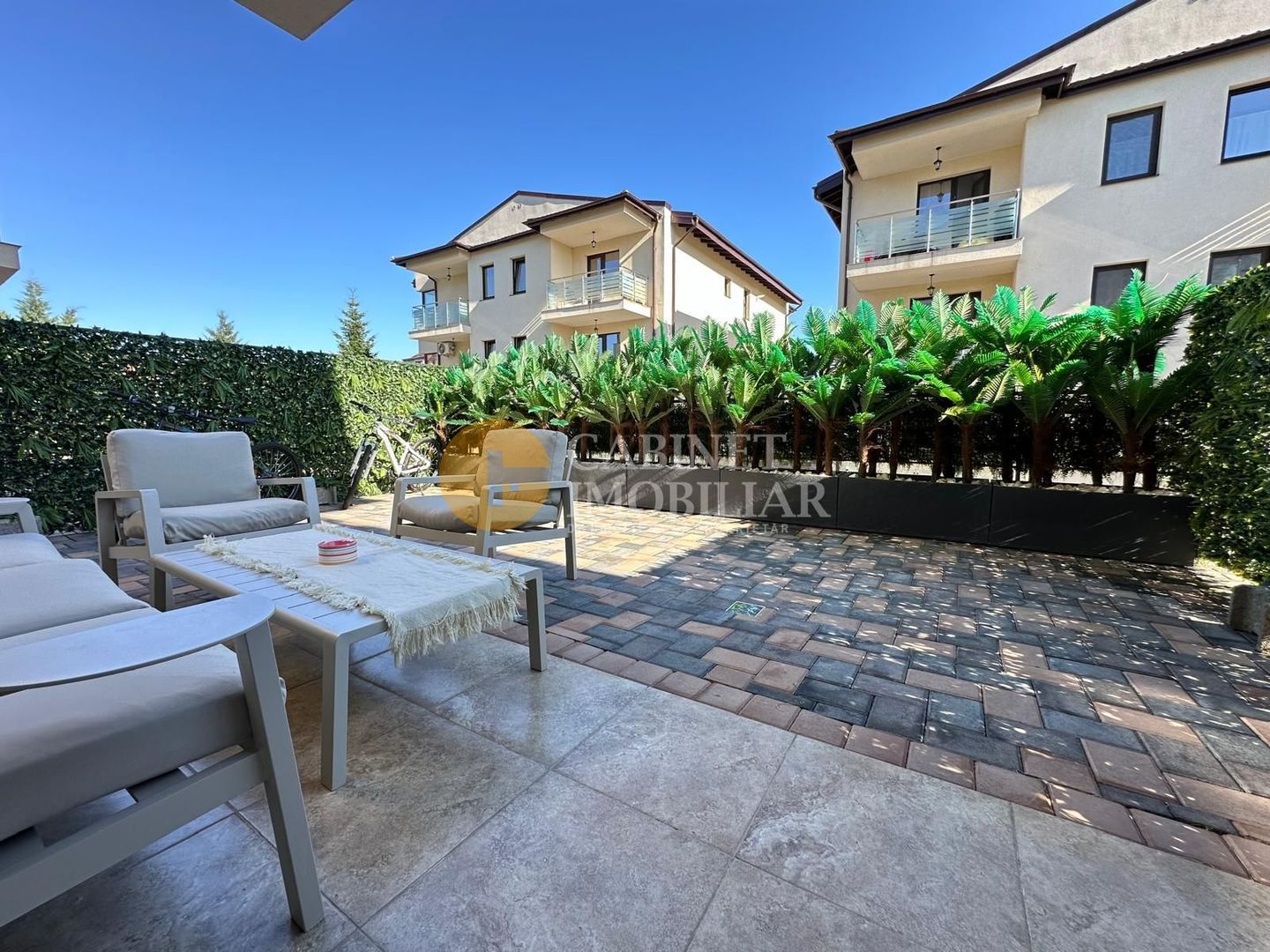 APARTAMENT 2 CAMERE - 122mp CU TERASA SI GRADINA - VALEA LUPULUI - Poză 8