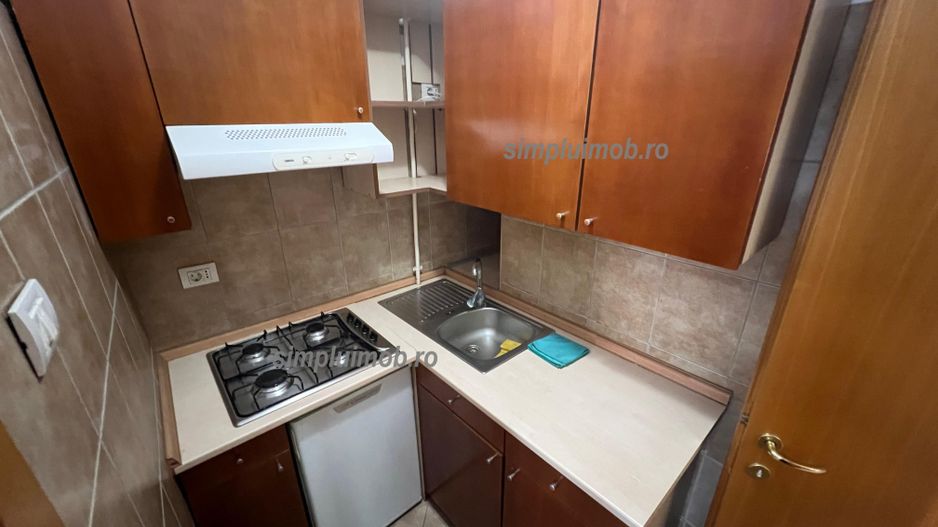 2 Camere Pretabil Birou Zona Armeneasca - Poză 8