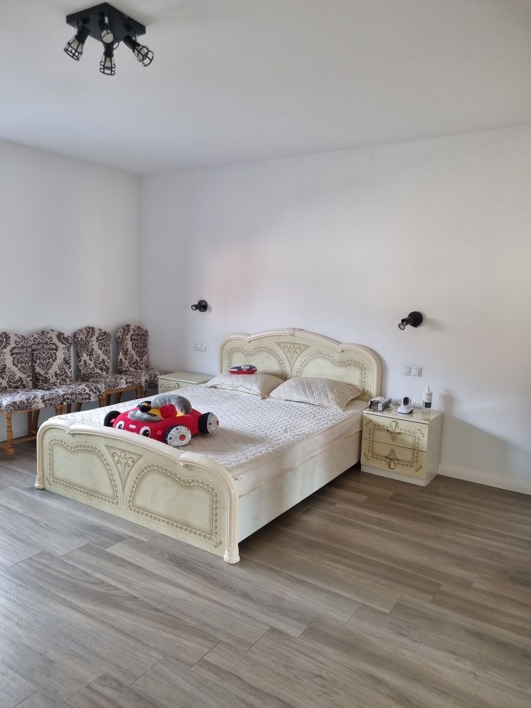 Casă +axexa+teren generos, zona 14 Mai - Poză 5