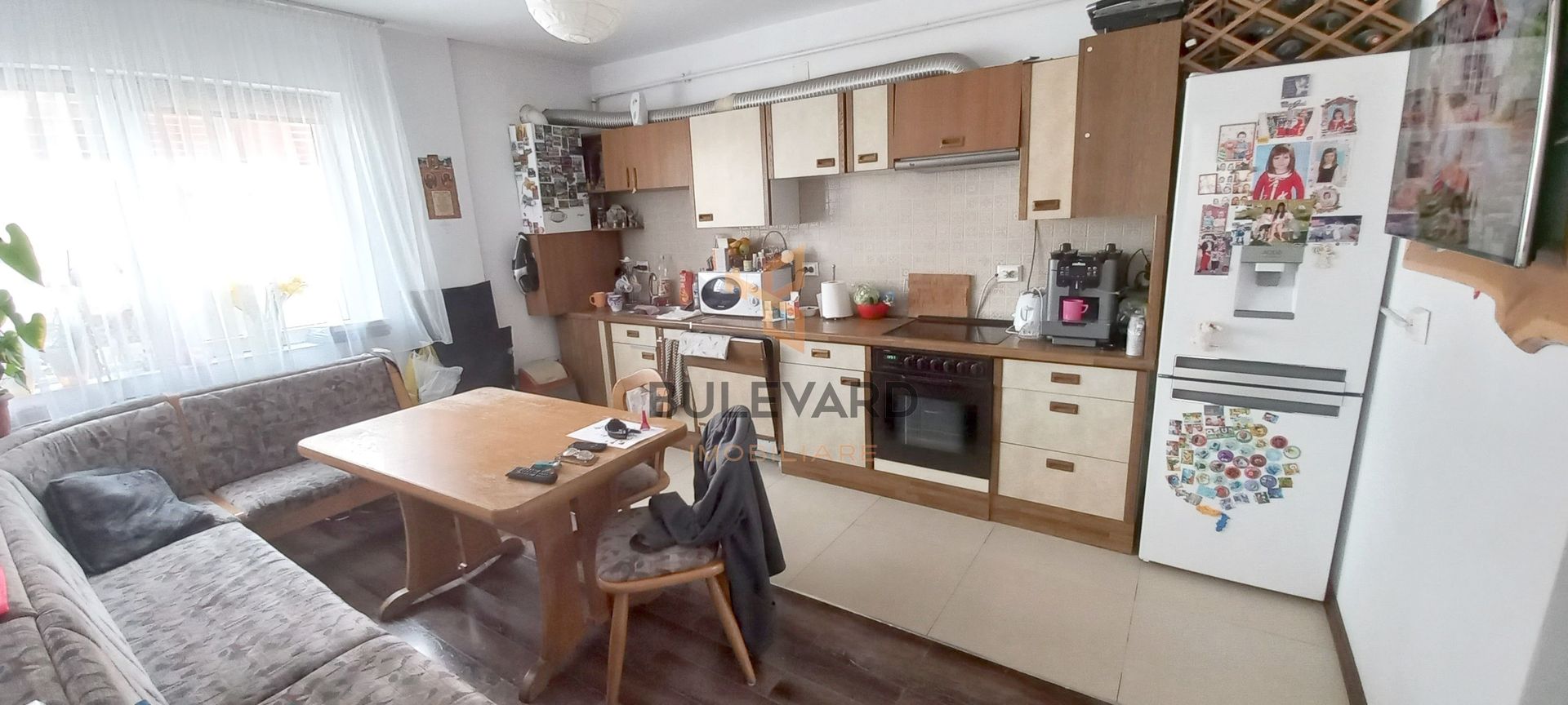 Apartament cu 2 camere,  zona strazii Plopilor Floresti! - Poză 1