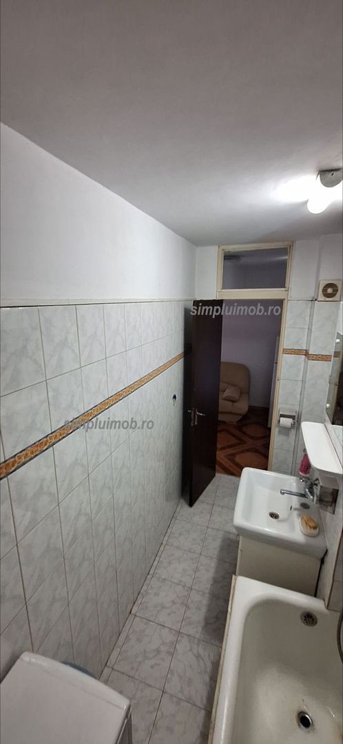 DECOMANDATA-OPORTUNITATE – GARSONIERĂ 40 MP, METROU LA 5 MINUTE - Poză 7