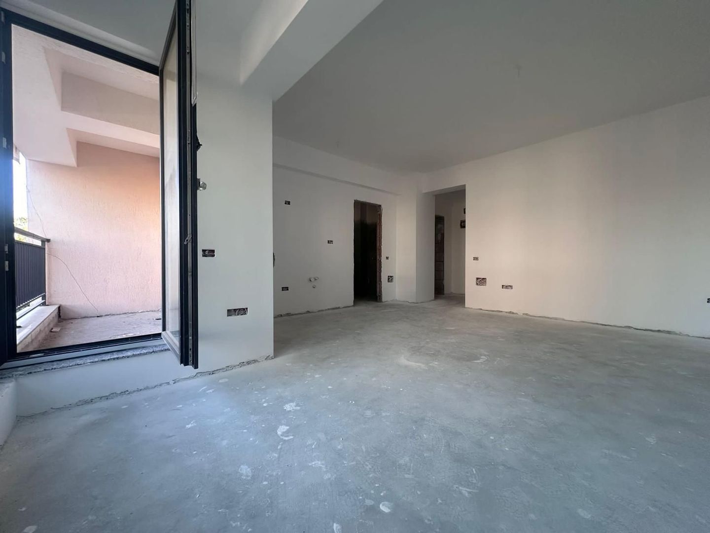 AP. 3 CAMERE CHITILIA, NEMOBILAT, BLOC NOU, LOC PARCARE, COMISION 0% - Poză 2