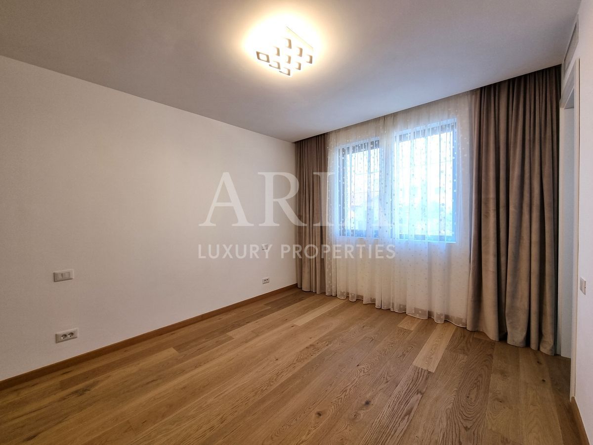 VILLA PIPERA JOLIE VILLE - Poză 5