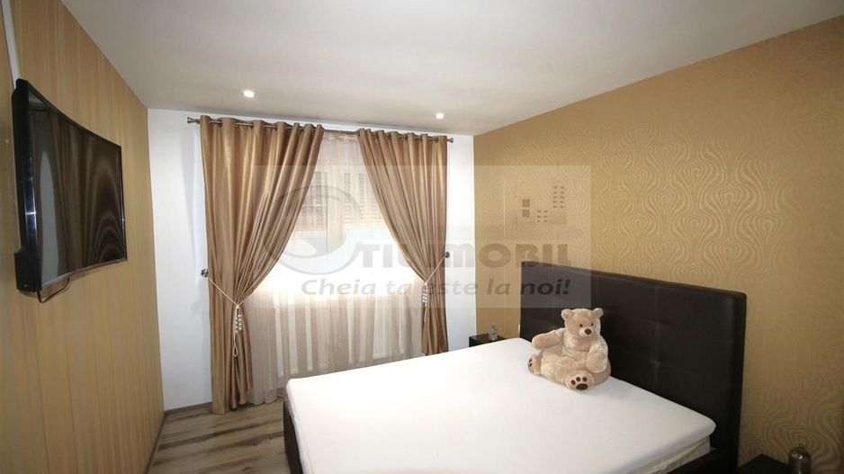 MIROSLAVA CASA EXCLUSIVISTA LA CHEIE LUX STIL MEDITERANEAN MOBILATA - Poză 18