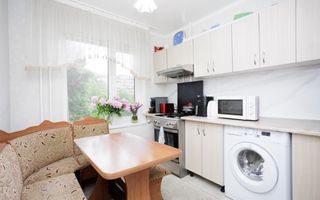 Vânzare, apartament, 2 camere, str. Petrarilor, Telecentru - Poză 1