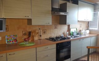 3 camere decomandat | mobilat | zona centrala | 2 bai | etaj 3 | boxa subsol - Poză 12