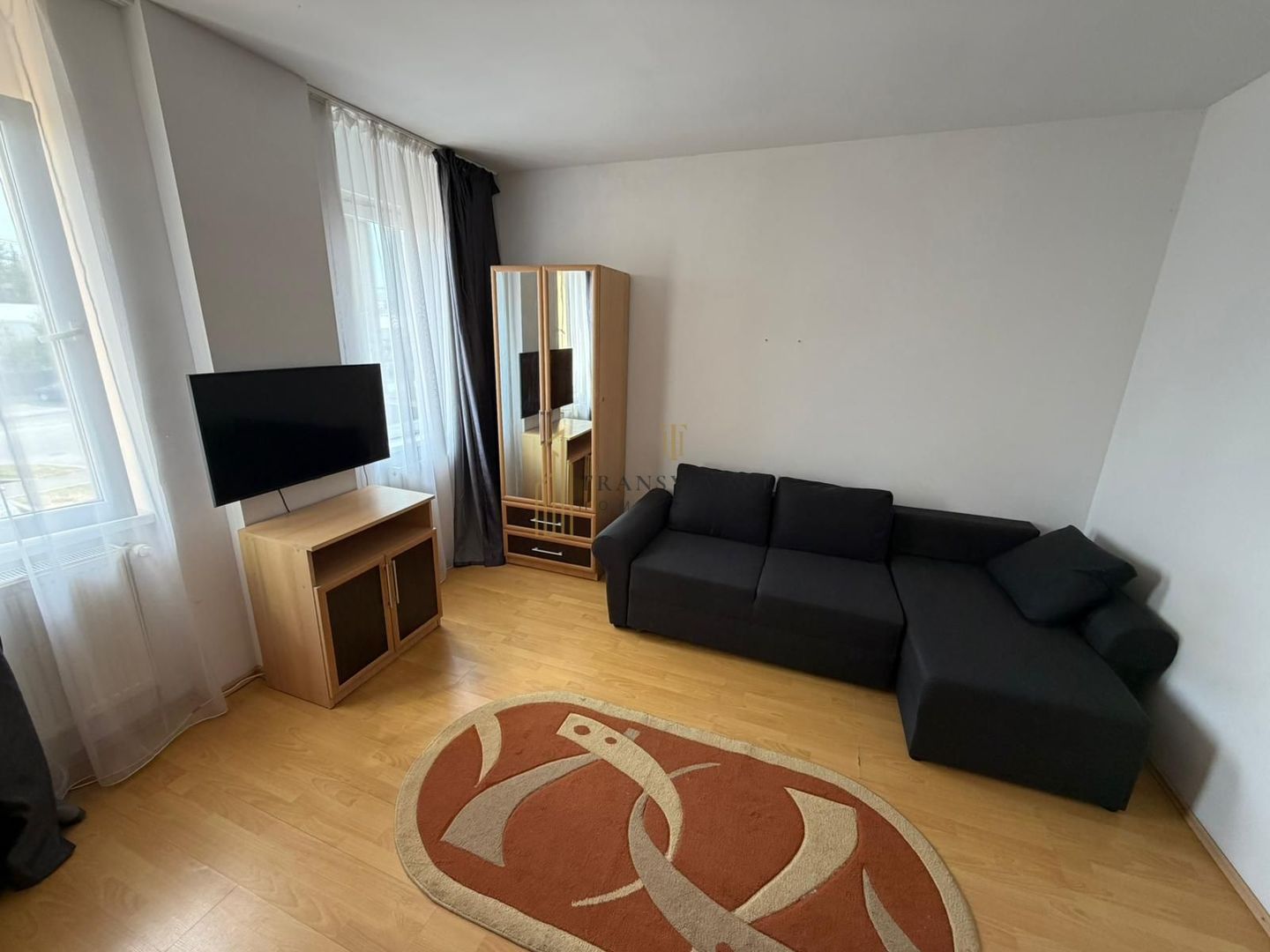 Garsonieră spațioasă de vânzare – etaj 1, bloc cu lift - Poză 2